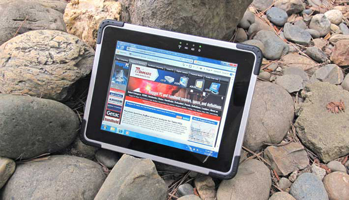 Winmate M970D 9.7" Rugged Tablet PC